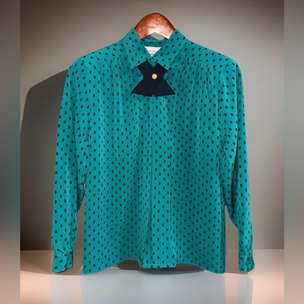 Vtg Petite Impressions Green & Black Paisley Print Long Sleeve Blouse